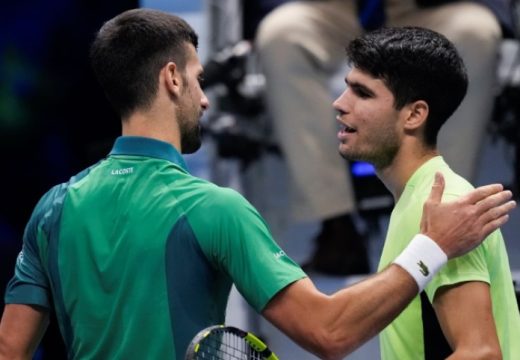 Spektakl u Dohi: Đoković i Alkaraz na kamilama igrali tenis (Video)