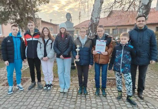Bijeljina: Šahovska sekcija JU Osnovne škole „Sveti Sava“ –  regionalni prvaci u šahu na Malim olimpijskim igrama Republike Srpske