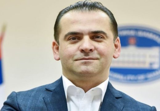 Protesti podrške gradonačelniku Bijeljine: Policija saslušala Đorđa Milićevića, načelnika Šamca