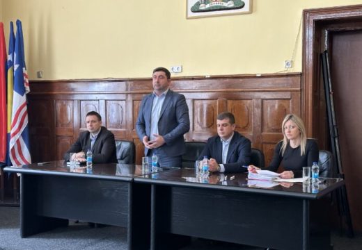 GRADSKA UPRAVA: Potpisano 16 ugovora sa mladim bračnim parovima za sufinansiranje kupovine seoskog domaćinstva