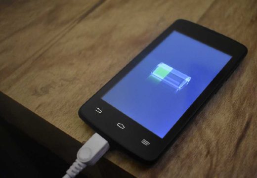 Tehnologija: Popularna funkcija za uštedu energije “usisava” bateriju vašeg telefona više nego što možete da zamislite