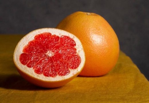 Zdravlje: Ljudi sa ovim zdravstvenim problemima ne bi smjeli da jedu grejpfrut