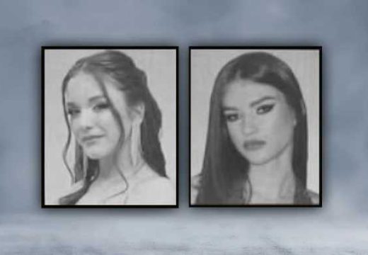 Bijeljina zavijena u crno: Ovo su Sara i Marija koje su nastradale u nesreći