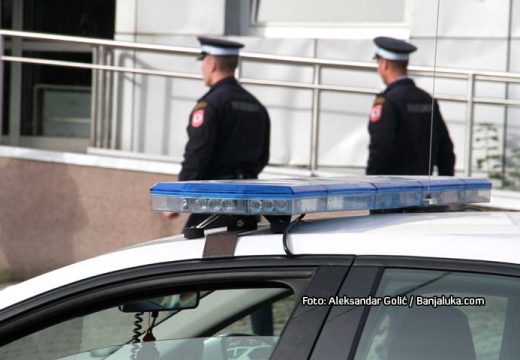 Već raspoređeni u policijske stanice:Policijska uprava Bijeljina dobila 23 mlada pripravnika