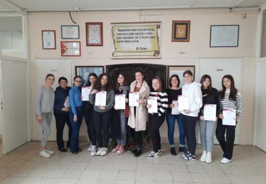 Čestitke učenicima: Učenici bijeljinske Gimnazije briljirali na regionalnom takmičenju iz francuskog jezika (Foto)