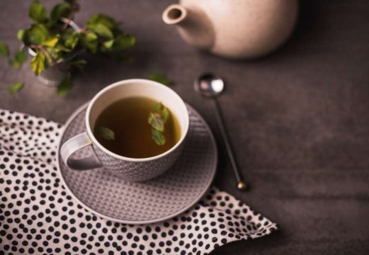 “Formula” za zdravije srce: Dva prirodna napitka koja snižavaju holesterol i trigliceride