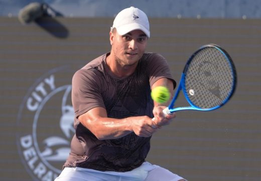 Nije uspio da se plasira u polufinale: Džumhur zaustavio Kecmanovića