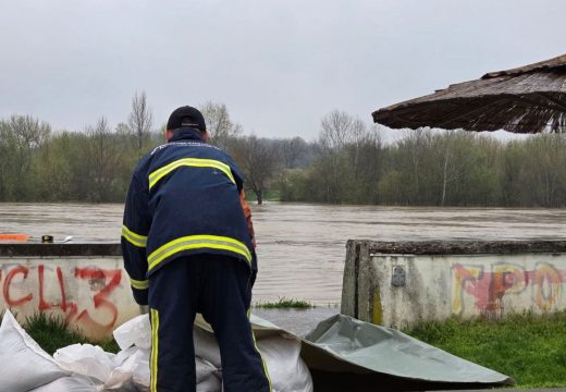 Kozarska Dubica: Štab za vanredne situacije naredio hitnu intervenciju