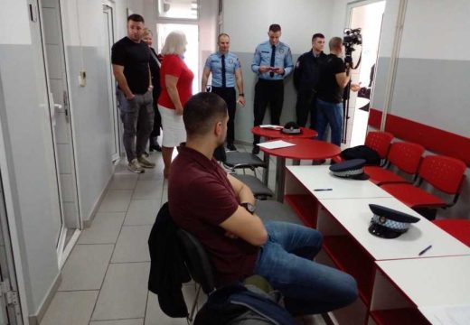 Povodom predstojećeg Četvrtog aprila – Dana policije RS: Bijeljinski policajci organizovano darovali krv (Foto)