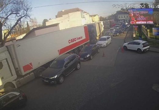 Na izlazu iz BiH: Gužve na pojedinim graničnim prelazima