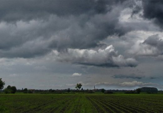 Danas oblačno sa slabim padavinama: Temperatura do 16 stepeni
