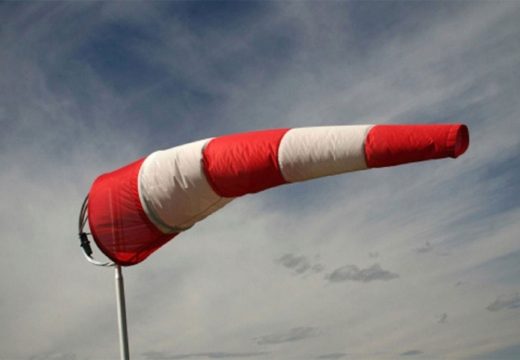 Danas toplo i vjetrovito vrijeme uz kišu: Olujni udari vjetra u pojedinim krajevima