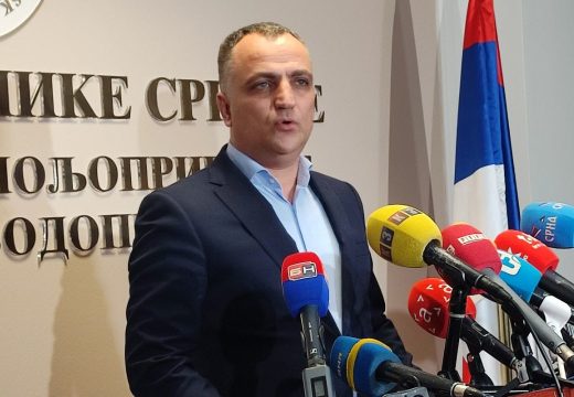 Lukić: Preduzimaju se mjere prevencije protiv slinavke i šapa