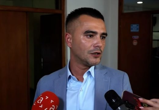 Načelnik Kozarske Dubice: Troje djece prevezeno u Dom zdravlja