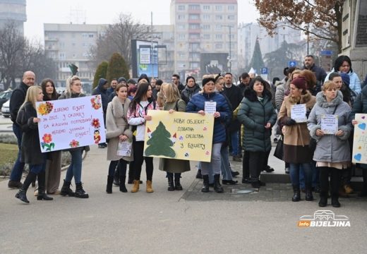 Zaposleni u vrtiću “Čika Jova Zmaj” uputili ultimatum gradonačelniku: Isplatite plate ili slijede tužbe
