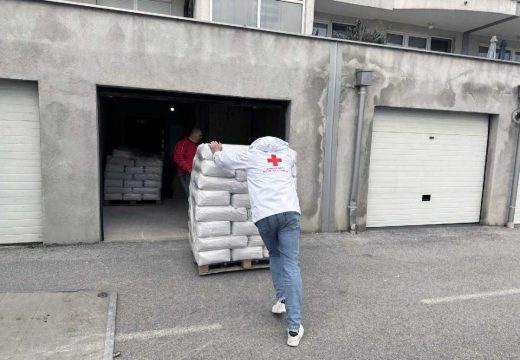 Crveni krst: U toku isporuka brašna za socijalno ugrožene porodice
