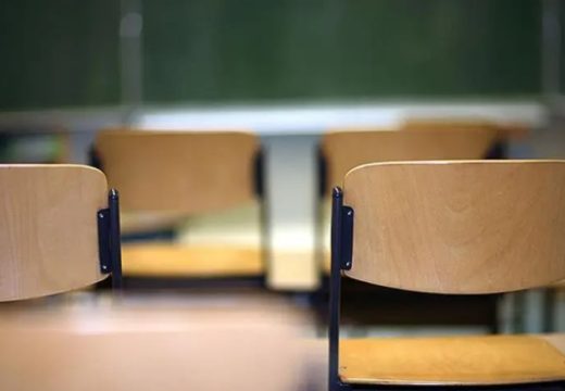 Užas u školi: Učenik nađen razbijene glave, za vrijeme nastave ispao kroz prozor sa drugog sprata