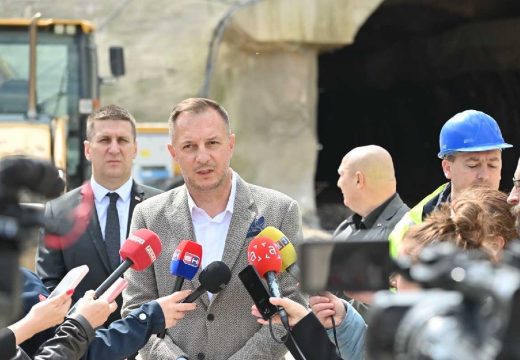 RS: Čubrilović i Ćorić obišli radove na izgradnji Koridora 5C