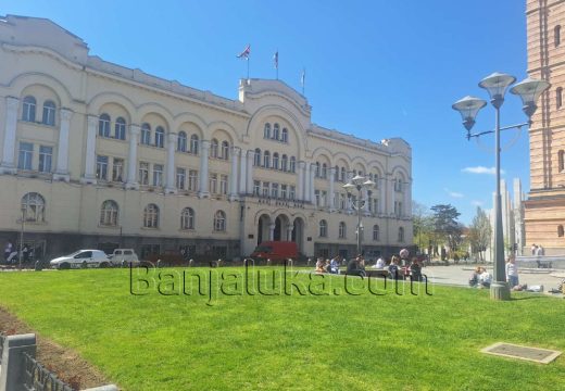 Iskoristite dan za šetnju: Danas toplije vrijeme, temperatura vazduha i do 24 stepena