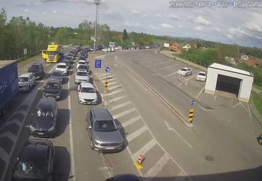 Gužva na sve strane: Pojačan saobraćaj na graničnim prelazima na ulazu u BiH, ali i unutrašnjosti