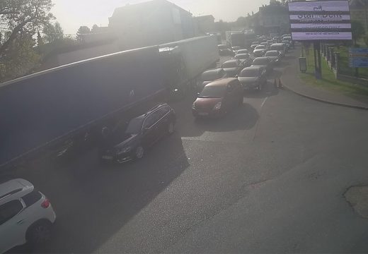 Gužve: Kolone na graničnim prelazima između BiH i Hrvatske