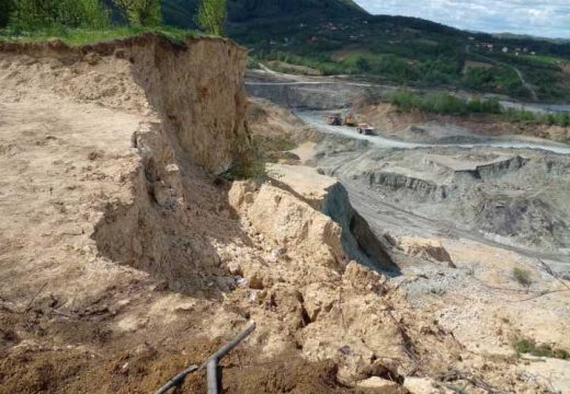 “Rudnik nam je došao pod prozor”: Život iznad provalije – u ugljevičkim selima Jablani i Sarije (Foto)