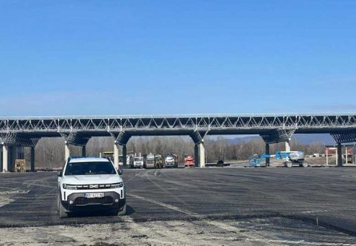 Hrvatska: Prelaz uskoro završen, ali ništa od korištenja ni ceste ni prelaza