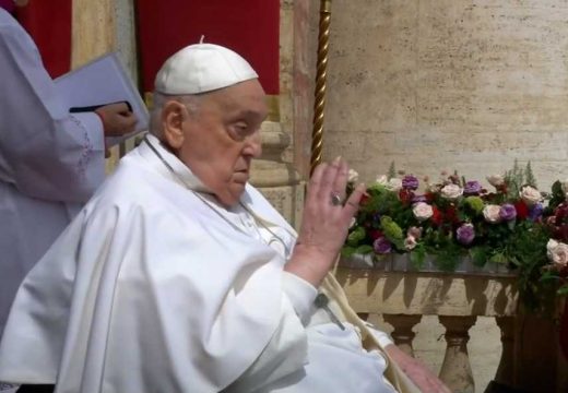 Svijet: Vatikan saopštio zvaničan uzrok smrti pape Franje