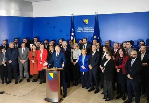 Uzavrela situacija: Svađe političara tjeraju investitore i režu narudžbe iz BiH