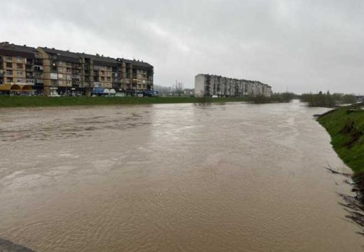 “Vode Srpske” uputile zahvalnost: Policija pomagala u intervencijama za odbranu od poplava