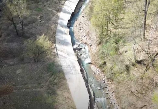 Napravljena velika šteta: Poplave odnijele put Gornji Podgradci – Mrakovica (Video)