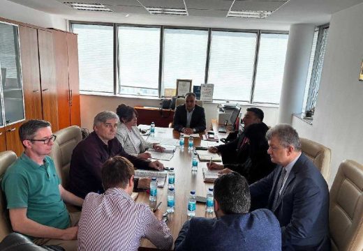 Nadzor slinavke i šapa: Održan sastanak sa Stručnim timom RS