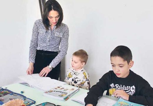 RS: Dva učenika i učiteljica čuvaju najmanju školu u Srpskoj