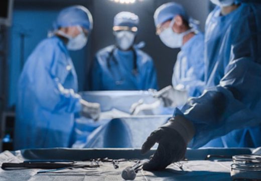 Uspjeh ljekara UKC-a: Prva operacija uklanjanja krajnika savremenom metodom