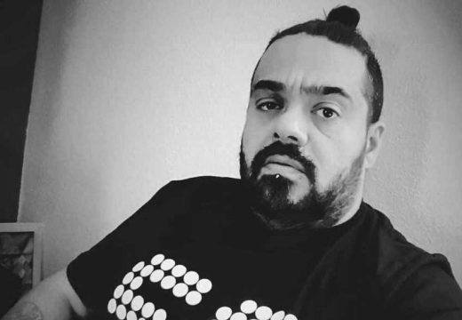 Hronika: Preminuo gradiški muzičar Vanja Jevrić