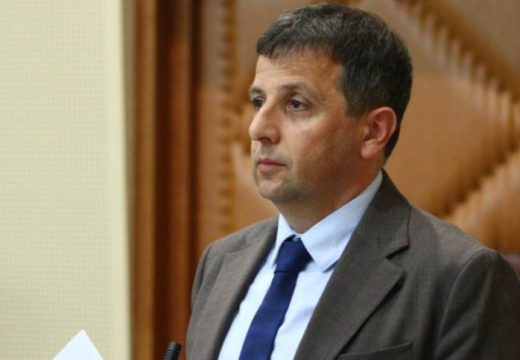 Tuga u domu narodnog poslanika: Preminula majka Nebojše Vukanovića