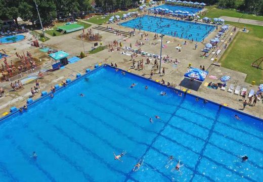 Ljeto može da počne: Bazeni u Dvorovima otvaraju sezonu!