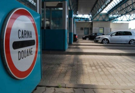 Sakrio ga u rezervni točak: Državljanin BiH pokušao prošvercovati duvan u Hrvatsku
