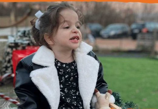 Apel za pomoć: Maloj Janji potrebno još 25 hiljada evra za lijek života vrijedan