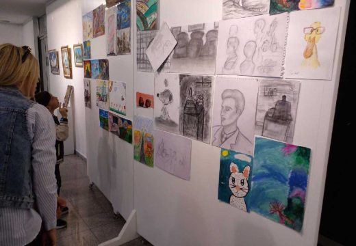 Galerija Centra za kulturu “Semberija”: Otvorena izložba učeničkih radova (Foto)