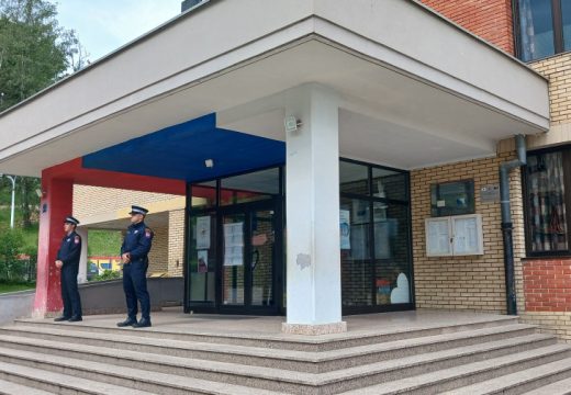 Poruka uznemirala javnost Srpske: Nakon jezive poruke, škola na oprezu!