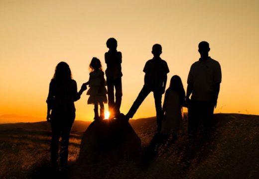 RS: Mijenja se Zakon o podršci nezaposlenom roditelju četvoro i više djece