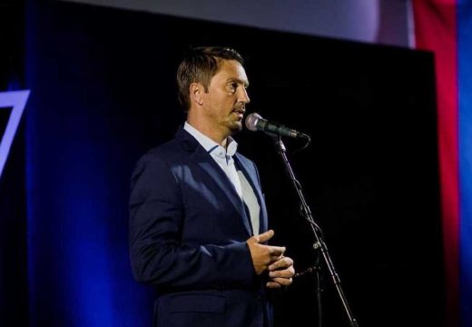 Predsjednik RSS Slavenko Ristić čestitao Dan pobjede: I danas, kao i uvijek, Srbi su na pravoj strani istorije!