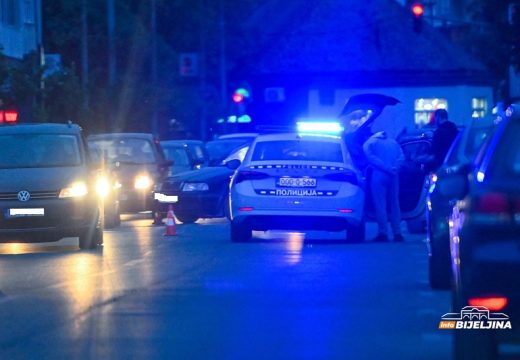 Policija na terenu: Sudar u Bijeljini, vozač mopeda prevezen u bolnicu