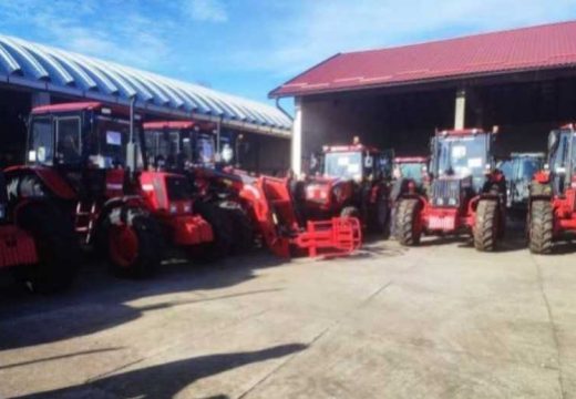 Popadić: Veliko interesovanje poljoprivrednika za kapitalna ulaganja, pristiglo preko 3.800 prijava (Video)