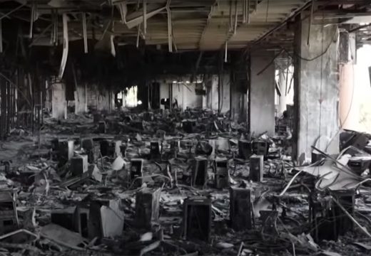 Svijet: Kamere ušle u razorenu zgradu iranske televizije (Video)