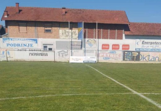 Bijeljina: U Janji „ukradene“ zastave Republike Srpske i FS RS (Foto)