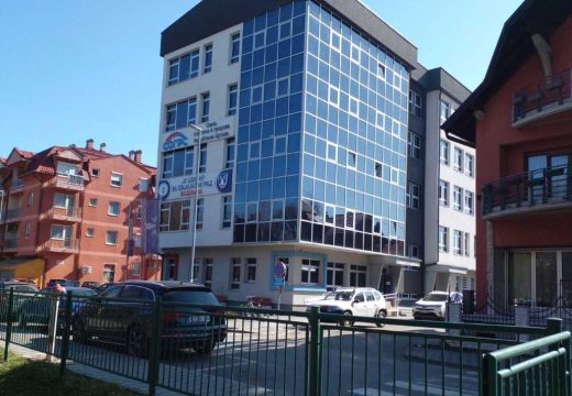 Centar za socijalni rad Bijeljina dijeli vaučere i pakete hrane za najugroženije građane