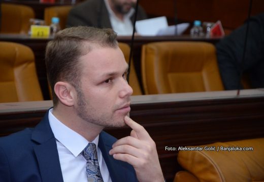 Stanivuković: Gdje su milioni koji su oduzeti Bijeljini i Banjaluci?