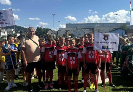 Sport: Mladi fudbaleri Majevice i Priboja završili učešće na međunarodnom turniru u Slacburgu